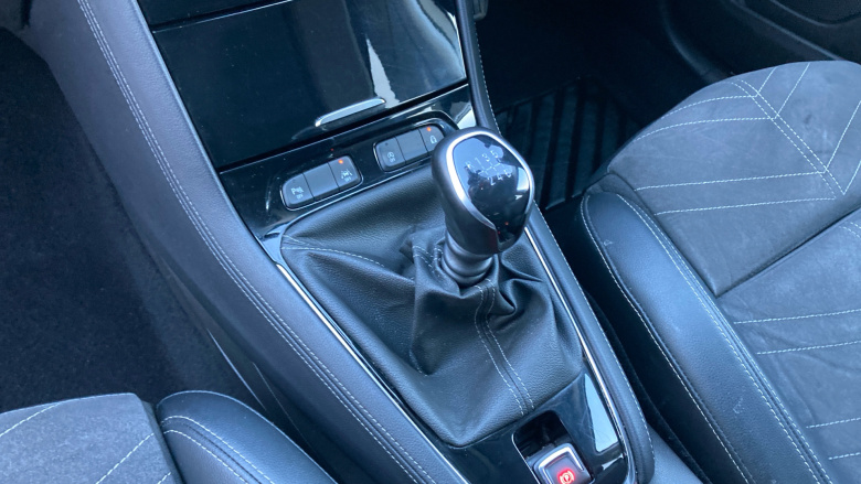 Vauxhall Grandland 1.2 Turbo Ultimate 5dr Petrol Hatchback